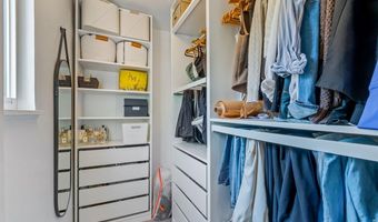 12438 W 70th Pl, Arvada, CO 80004