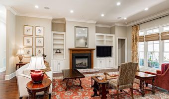 17744 Pecan Shadows Dr, Baton Rouge, LA 70810