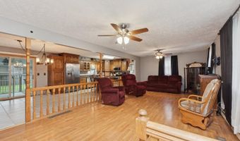 1905 Stivers Rd, Aberdeen, OH 45101
