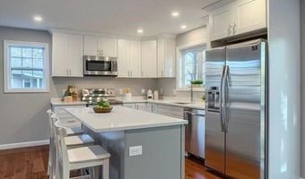 350 South Rd #2, Bedford, MA 01730