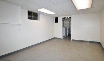 7024 RICHARD Dr, Bethesda, MD 20817