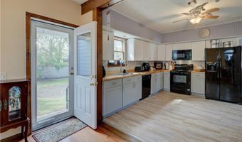 300 Northup St, Cranston, RI 02905