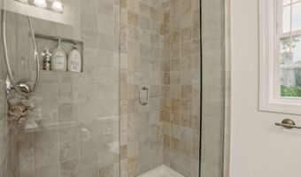 56 Peace St, Billerica, MA 01821