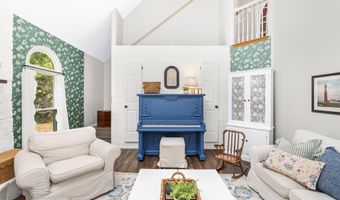 126 Narrow Shore Rd, Aydlett, NC 27916