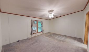 6855 Woodard Rd, Andover, OH 44003