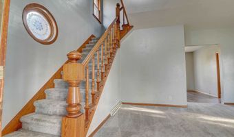 910 2nd Ave, Armstrong, IA 50514
