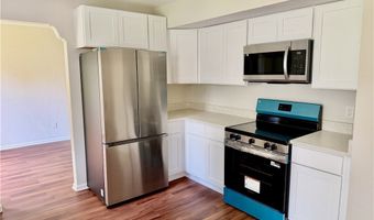 578 N Main St, Amherst, OH 44001