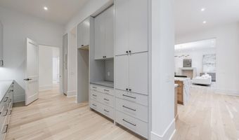 2983 Habersham Ct NW, Atlanta, GA 30305