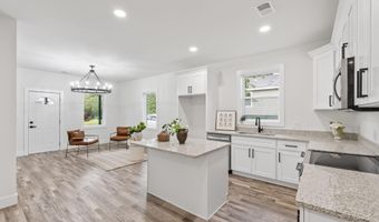 8172 9th St, Boiling Springs, SC 29316