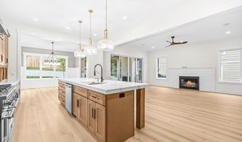 1905 N TAYLOR St, Arlington, VA 22207
