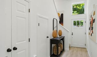 913 Adams St C, Albany, CA 94706