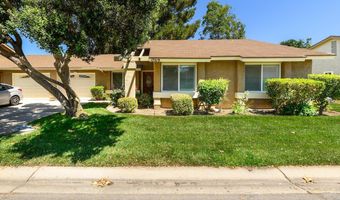 17219 Village 17, Camarillo, CA 93012