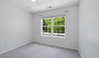 2- B Topstone Dr, Bethel, CT 06801