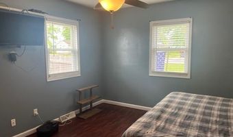 379 S High St, Austin, IN 47102