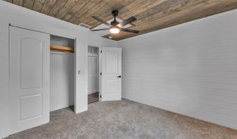 127 COLONIAL Dr, Auburndale, FL 33823