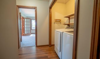 13952 Lochard Rd, Anna, OH 45302