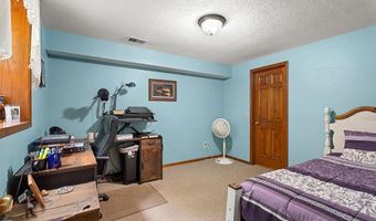 2014 Jonathan St, Kendallville, IN 46755