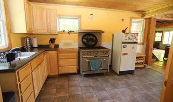 809 Jackson Rd, Averill, VT 05901