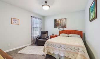 7701 Donegal Dr, Indianapolis, IN 46217