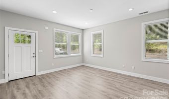 128 Rock Hill Rd, Asheville, NC 28803