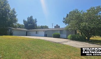 861 Oak Crst, Baxter Springs, KS 66713