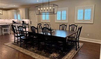 712 4TH Ave, West Point, GA 31833