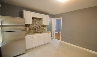 807 Brewster St, Bridgeport, CT 06605