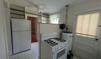 602 Avenue 2 NE, Atkins, AR 72823