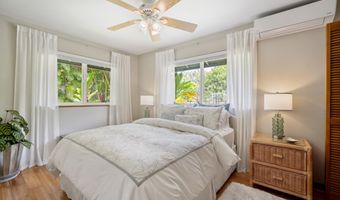 1865 Kalia Way, Haiku, HI 96708