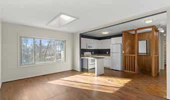 908 State St, Alton, IL 62002