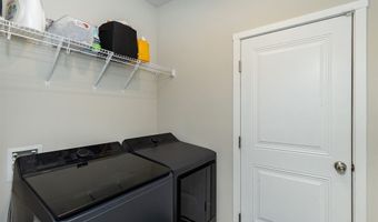 3028 NW Northwood Ln, Ankeny, IA 50023