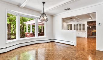14 Reservoir Ave, Johnston, RI 02919