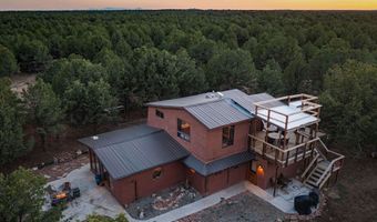 438 Carson Rd S, Carson, NM 87515