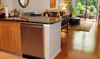 1021 N GARFIELD St B27, Arlington, VA 22201
