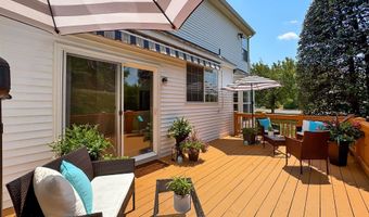 43820 LAUREL RIDGE Dr, Ashburn, VA 20147