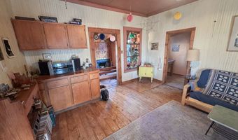 406 S Cockrell St, Alpine, TX 79830