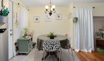 370 Montgomery Ave, Cranston, RI 02905
