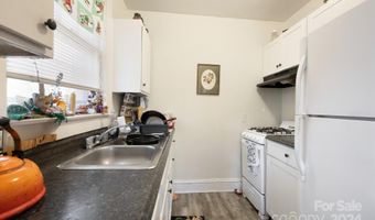 76 Lanvale Ave, Asheville, NC 28806