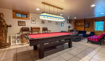 233 Algerie Rd, Becket, MA 01223