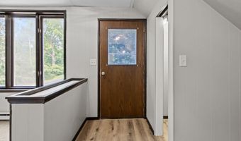 1903 E APPLE CREEK Rd, Appleton, WI 54913