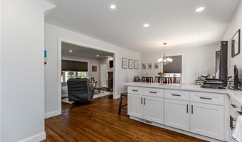 148 Grace St, Cranston, RI 02910