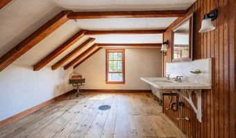 1199 Goss Hill Rd, Barnet, VT 05821