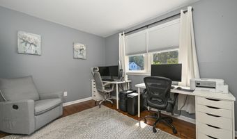 559 CABOT Dr, Hockessin, DE 19707