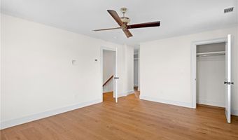 75 Bridge St, Newport, RI 02840