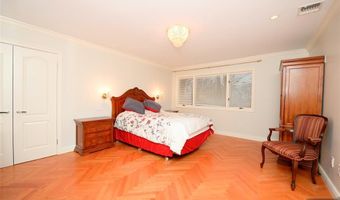 24 Rozmus Ct, Allendale, NJ 07401
