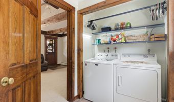 79 Buckboard Ln, Bristol, CT 06010