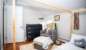 91 Ivy St, East Providence, RI 02914