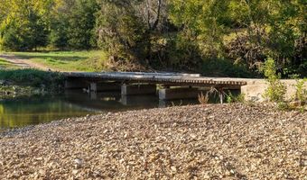 4495 County Road 405, Alton, MO 65606