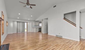 N308 EASTOWNE Court, Appleton, WI 54915