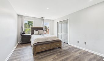 43464 SNICKERSVILLE KILN Ct, Ashburn, VA 20148